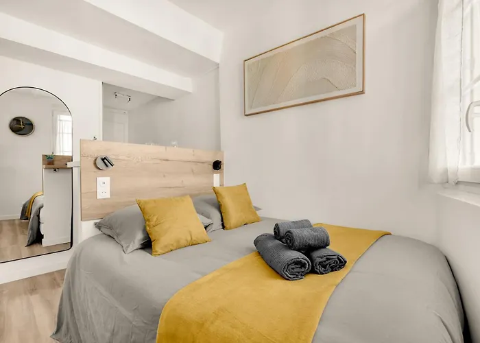 La Damloup - Hypercentre - Calme&confort *